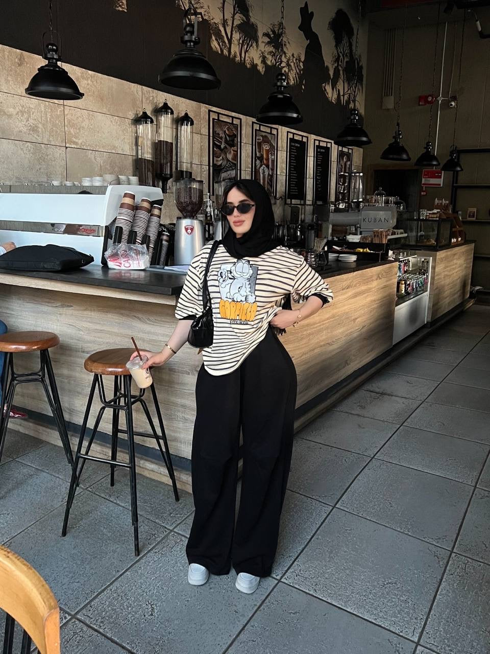 Lazy Mood Stripe Tee | تيشيرت مقلم أبيض وأسود - صورة 12 | Elite EG