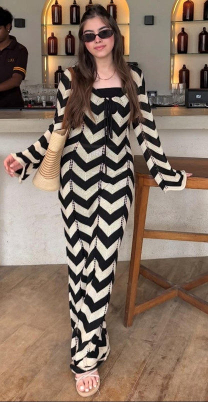 Zigzag Crochet Maxi Dress | فستان كروشيه ماكسي - صورة 6 | Elite EG