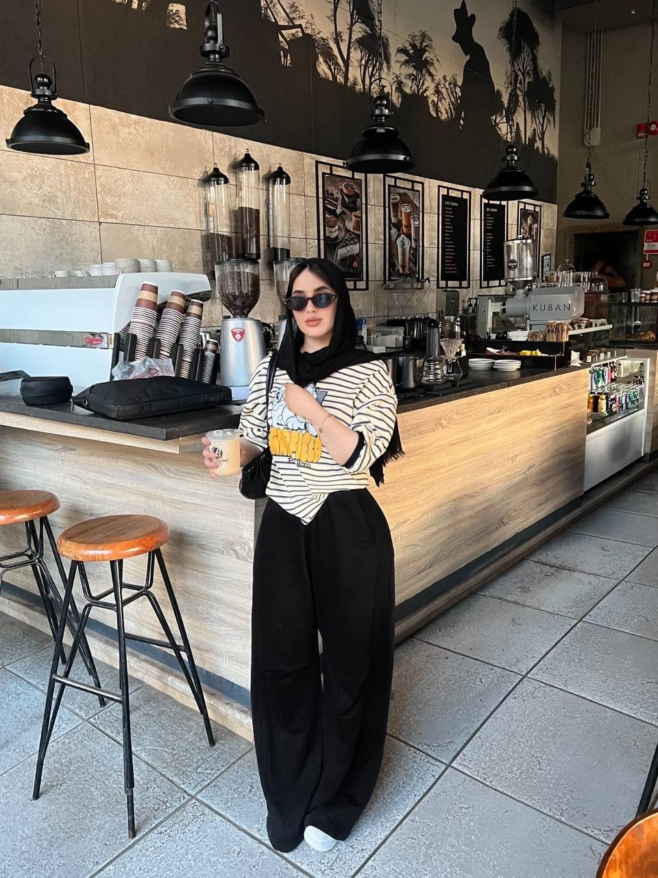 Lazy Mood Stripe Tee | تيشيرت مقلم أبيض وأسود - صورة 16 | Elite EG
