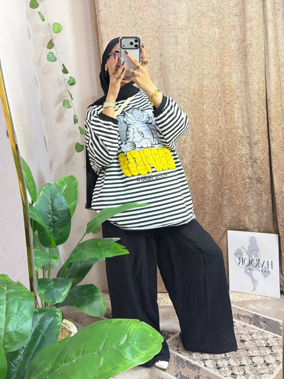 Lazy Mood Stripe Tee | تيشيرت مقلم أبيض وأسود - صورة 4 | Elite EG