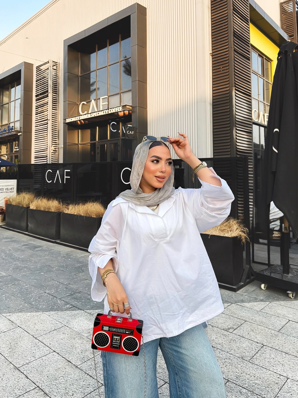 Cloud Hood Tee | تيشيرت بكابيشون - صورة 2 | Elite EG