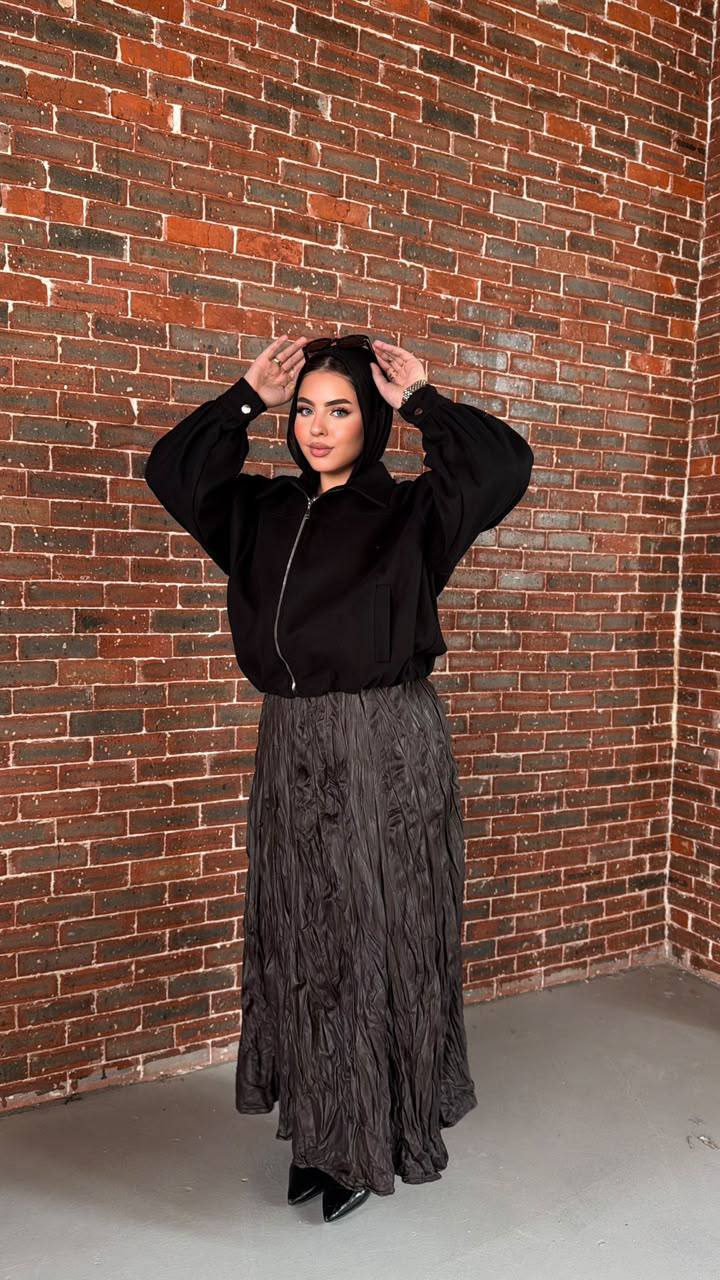 Ripple Crinkle Maxi Skirt — Dark brown