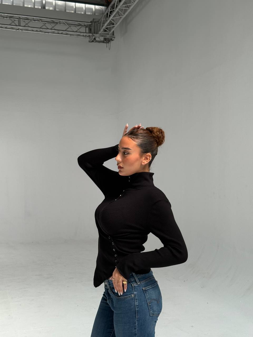 Ember Ribbed Button Top - Black side