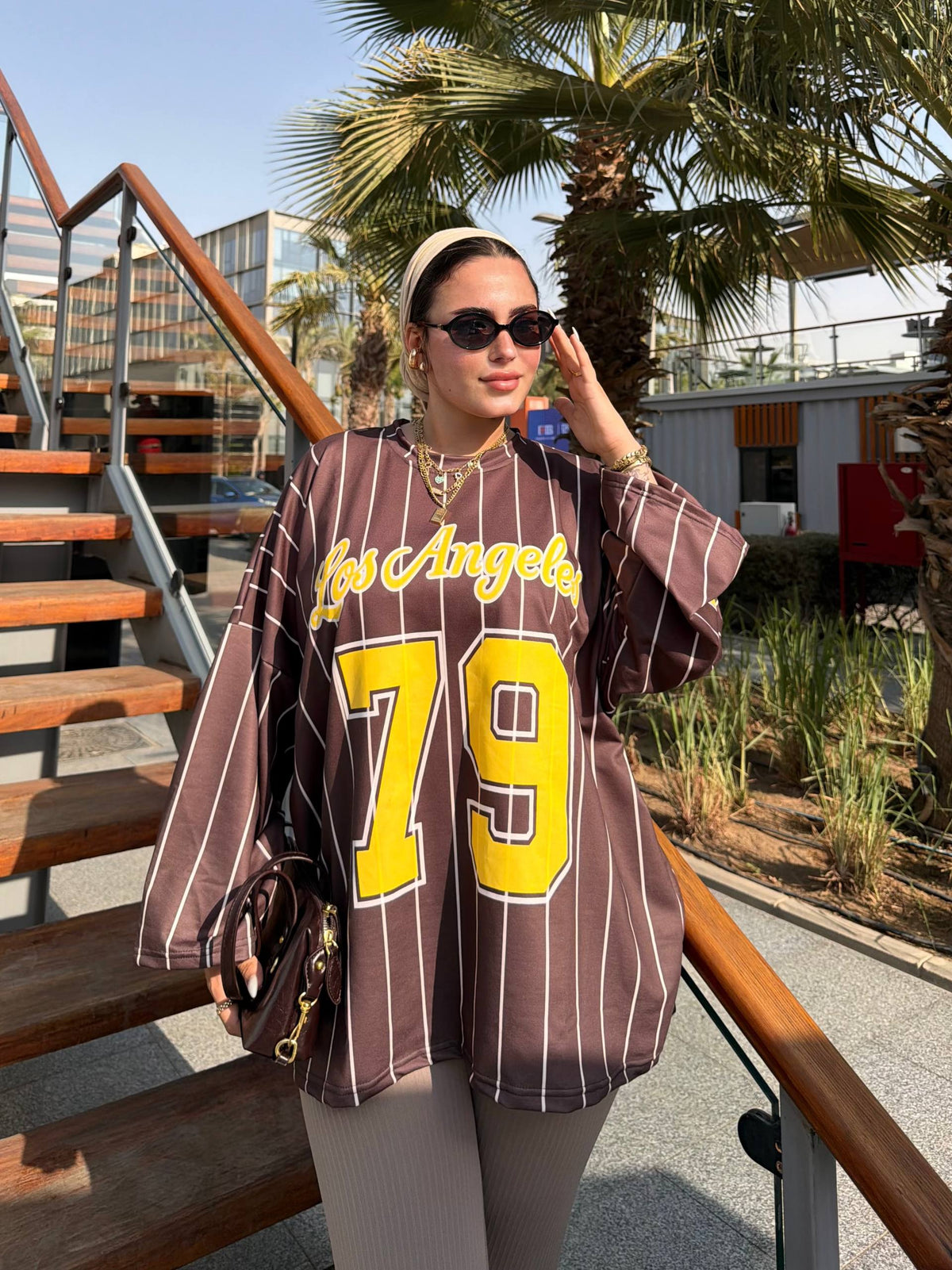 Mocha 79 Tee | تيشيرت أوفر سايز موكا - صورة 4 | Elite EG